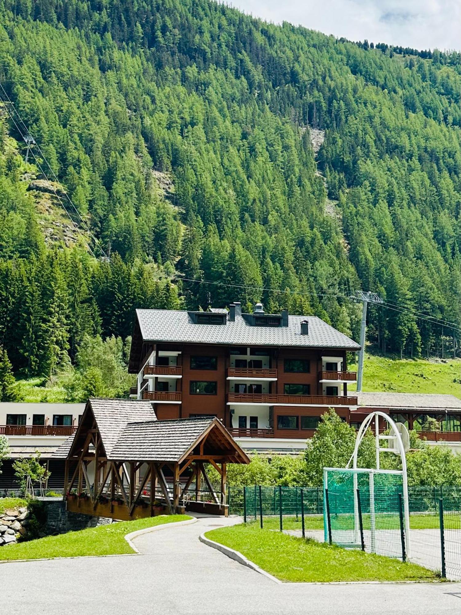 Charming Apartment Chamonix Valley Vallorcine Exterior photo